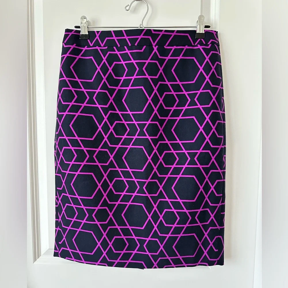Elegant J. Crew Wool+Silk Geometric Print Pencil Skirt - 4 (S,M)